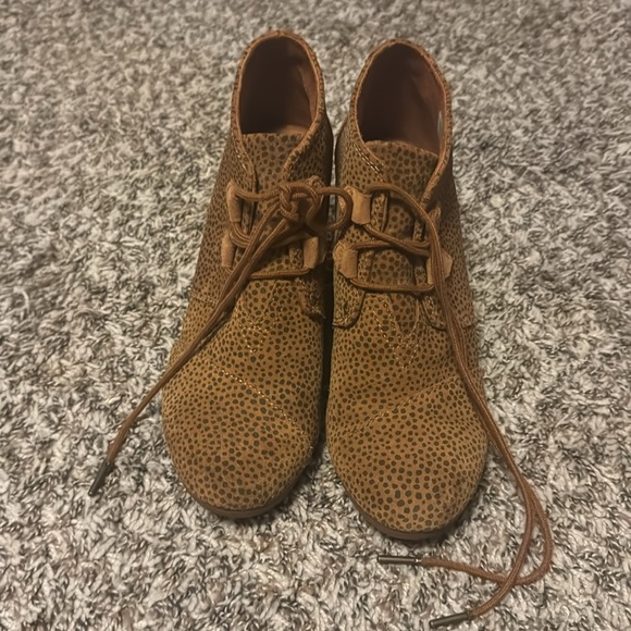 Tom wedges size 8.5 - Picture 3 of 3